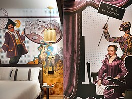 Pietrasanta Ai Teatri