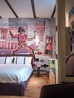 Pietrasanta Ai Teatri