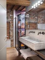 Pietrasanta Ai Teatri