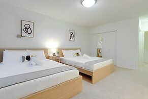 Crystal City Comfortable Apartments