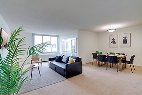 Crystal City Comfortable Apartments