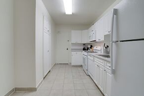 Crystal City Comfortable Apartments