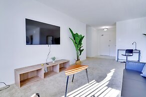 Crystal City Comfortable Apartments