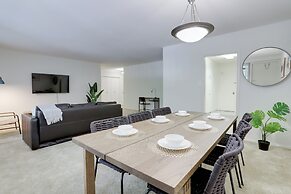 Crystal City Comfortable Apartments