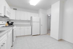 Crystal City Comfortable Apartments