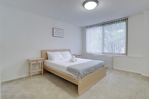 Crystal City Comfortable Apartments