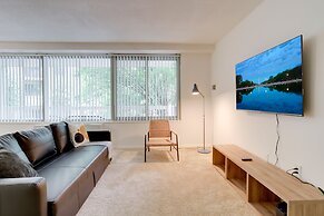 Crystal City Comfortable Apartments