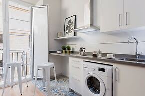 Elegant One-bedroom Apartment Trinidad Grund E