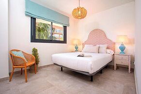 Exclusive Apartment in Estepona Center Infinity