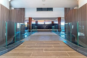 Exclusive Apartment in Estepona Center Infinity