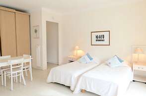 Large Studio apt for 2 With Balcony Walking Distance Croisette - 1977