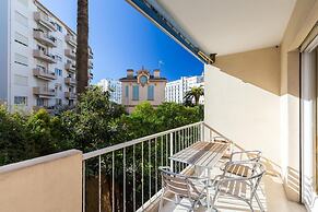 Large Studio apt for 2 With Balcony Walking Distance Croisette - 1977