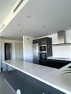 Luxury Apartment With Sea View