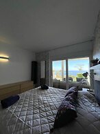 Luxury Apartment With Sea View