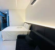 Simple Smart - LikeHome Hospedagens