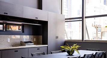 Simple Smart - LikeHome Hospedagens