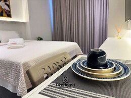 Simple Smart - LikeHome Hospedagens