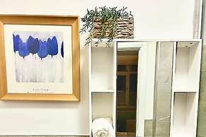 Modern Central Edwardian Apartment 4pp Private Ent