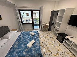 Angela House Sorrento Center