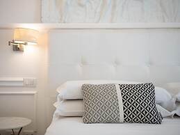 PLEY Cagliari Boutique Rooms