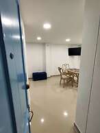 EM3-2G Apartamento de 4 hab Con AA WIFI