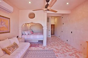 Nomada Wellness Hotel