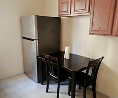 Divine Villa and Resort - 283 Lehigh