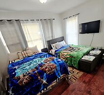 Divine Villa and Resort - 283 Lehigh