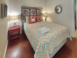 Pb303- Jamaica Me Happy