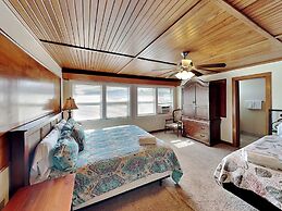 Pcv625- The Seagulls Nest