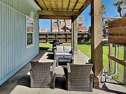 Pcv625d- Coastal Hideaway