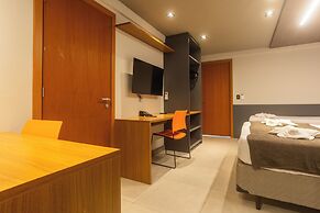 Easy Porto Hotel