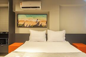 Easy Porto Hotel