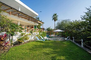 Luxury House Pool fire Pit & Lake view