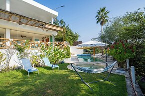 Luxury House Pool fire Pit & Lake view