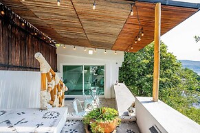 Luxury House Pool fire Pit & Lake view