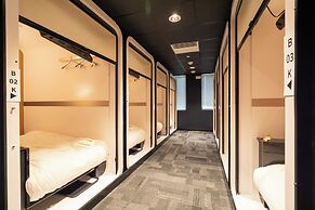 FIRST CABIN INTERNATIONAL HAWAII