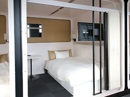 FIRST CABIN INTERNATIONAL HAWAII