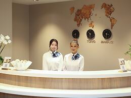 FIRST CABIN INTERNATIONAL HAWAII