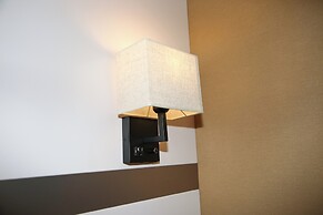 FIRST CABIN INTERNATIONAL HAWAII