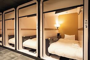 FIRST CABIN INTERNATIONAL HAWAII