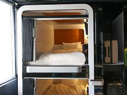 FIRST CABIN INTERNATIONAL HAWAII