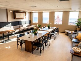 FIRST CABIN INTERNATIONAL HAWAII