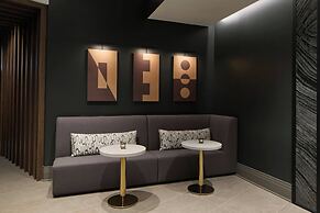 AC Hotel Savannah Historic District