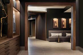 AC Hotel Savannah Historic District