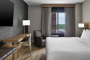 AC Hotel Savannah Historic District