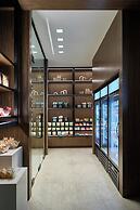 AC Hotel Savannah Historic District