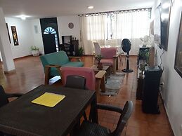 Linda Casa Vacacional Andy-Cali