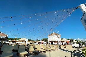 The Beach Calatagan Mediterraneo powered by Cocotel