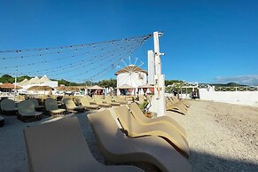 The Beach Calatagan Mediterraneo powered by Cocotel